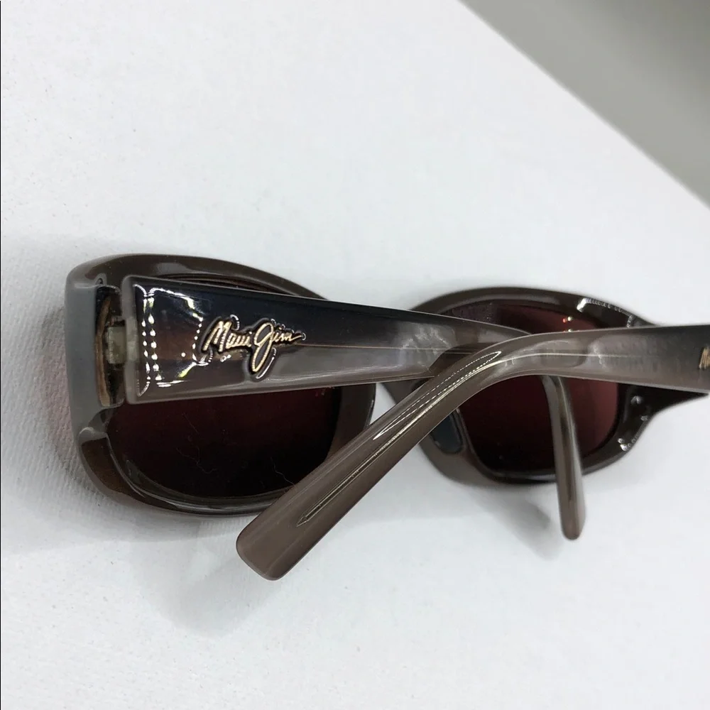 Maui Jim Punchbowl MJ219-01 Sunglasses Brown GOOD Condition UNISEX Choco Fade